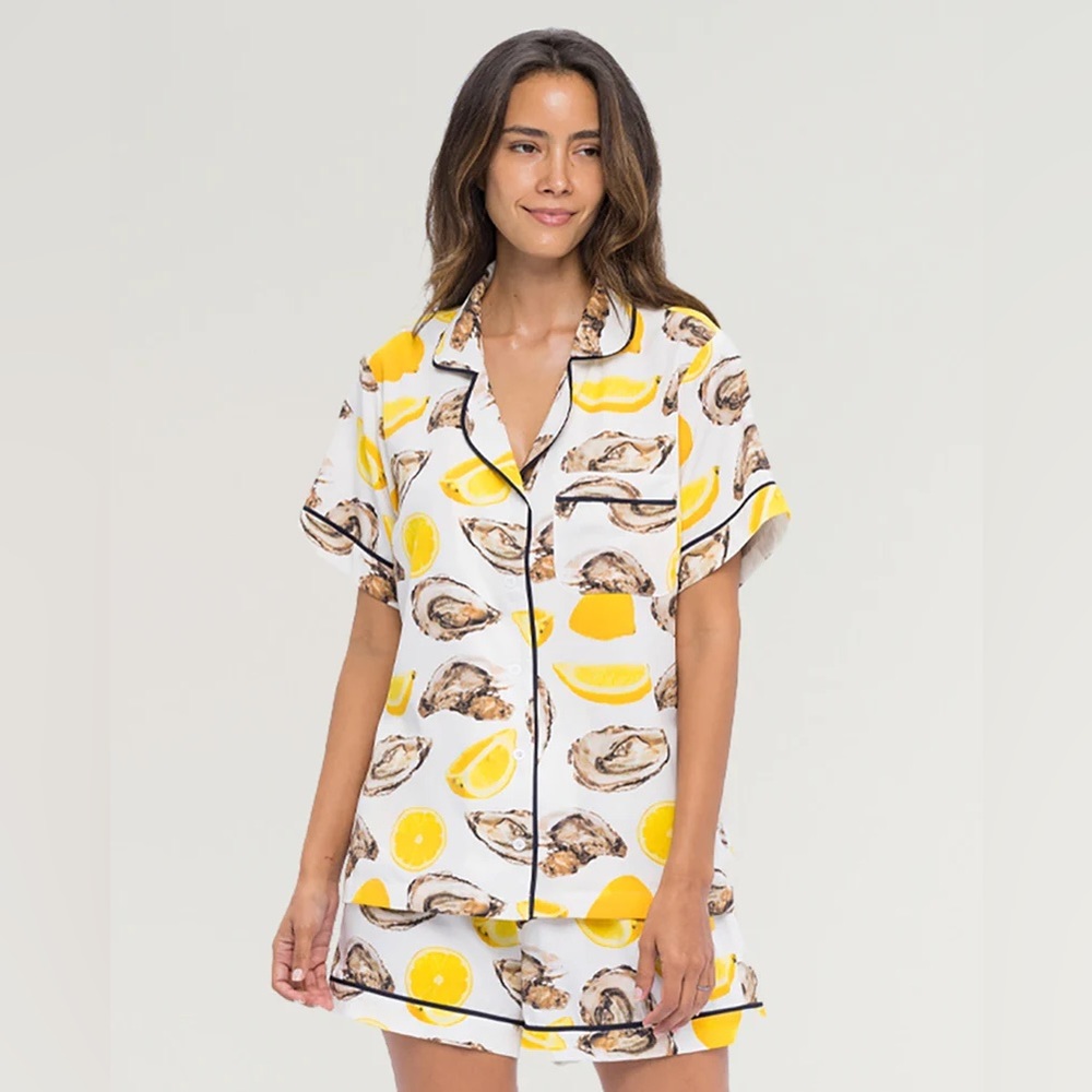 NWOT Katie Kime The World Is Your Oyster Pajama Set | Size Small